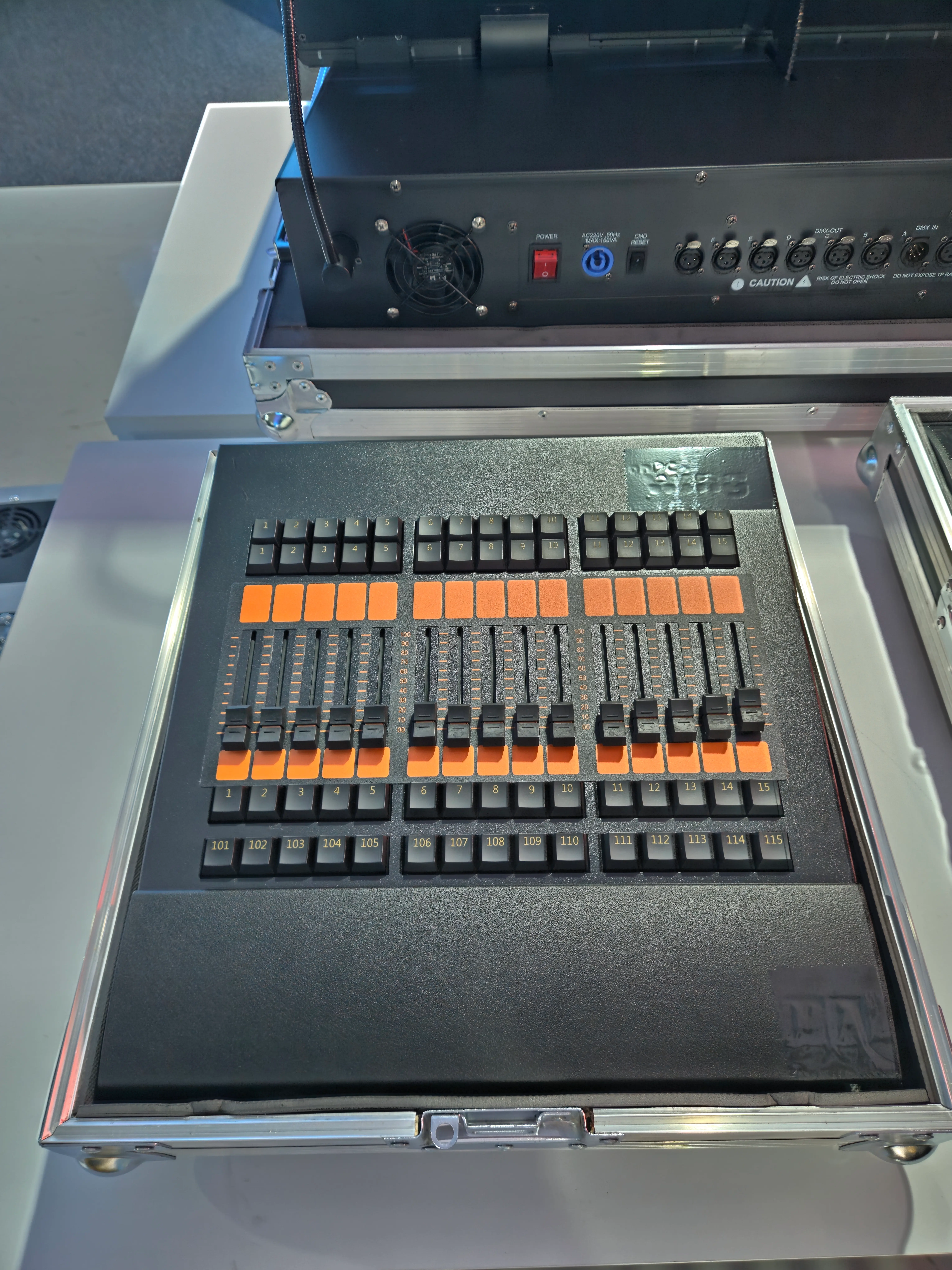 COMMAND FADER
